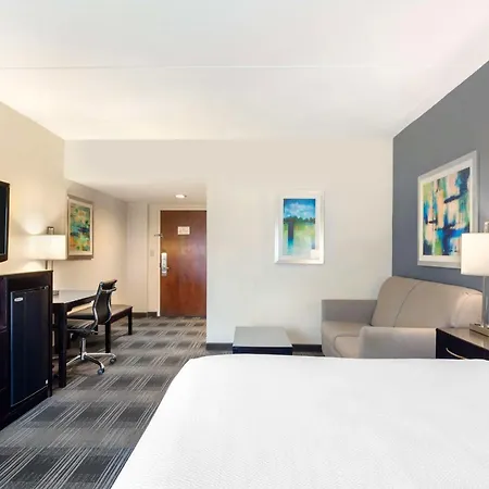 Best Western Hartford Hotel And Suites-3