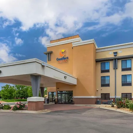 Comfort Suites Longmont-3