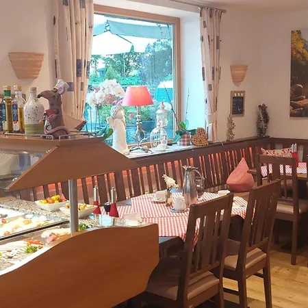 Hotel Restaurant Amadeus - inclusive Skipass und vieles mehr-2