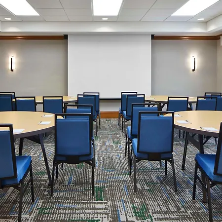 Hampton Inn & Suites Saratoga Springs Downtown-3