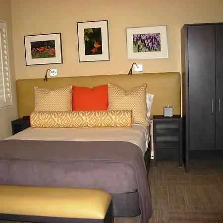 Calistoga Spa Hot Springs - Authentic Hot Springs Spa & Resort-3