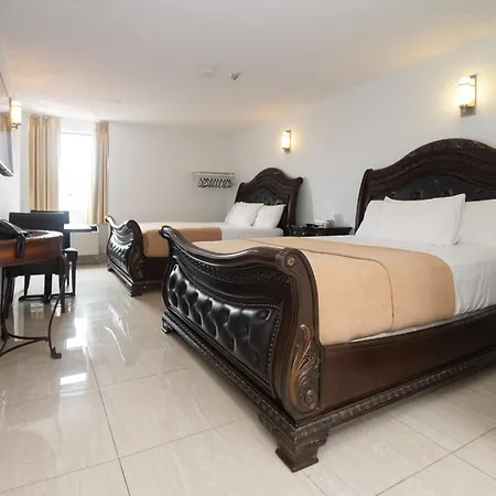 Diplomat Inn-3