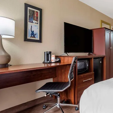 Comfort Inn Birmingham Homewood-3