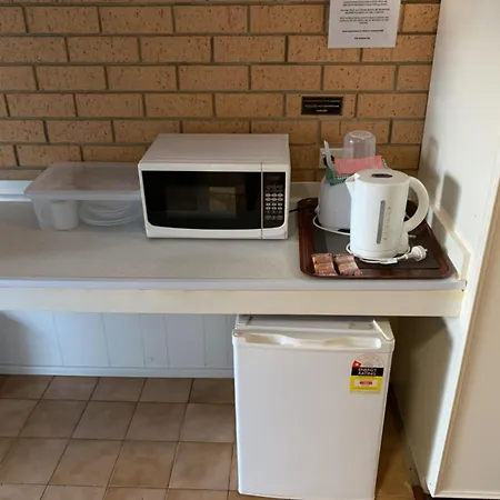 Aspley Pioneer Motel-3