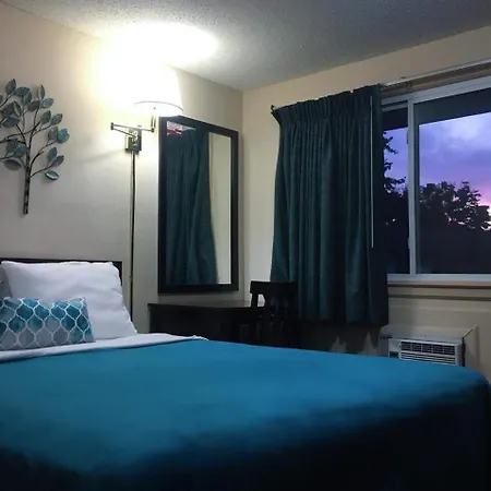 Swiss Cottage Inn-3