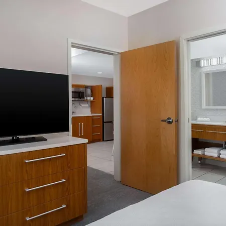 Home2 Suites By Hilton Gainesville-3