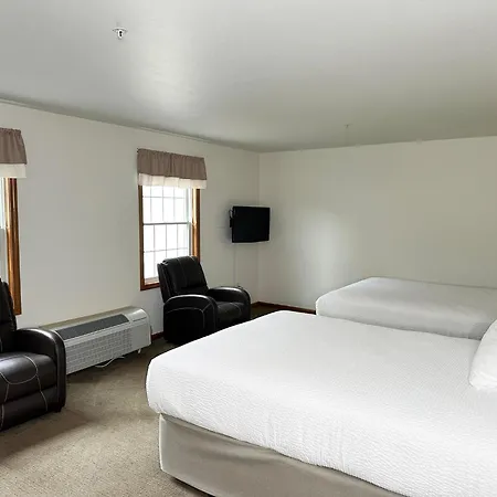 Farmstead Inn And Conference Center-2