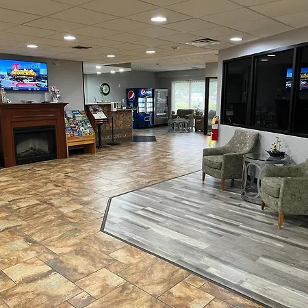 Greenlight Inn & Suites St James-3