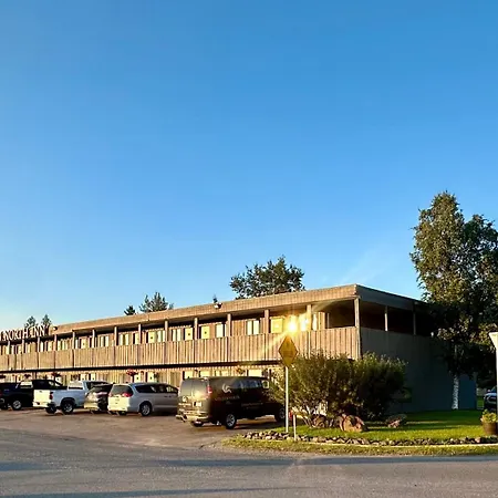 Golden North Inn-3