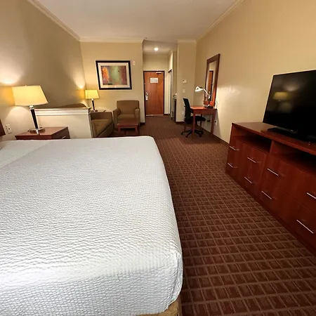 Ramada By Wyndham College Station-2