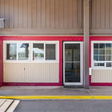 Rodeway Inn Hermiston - Umatilla-2