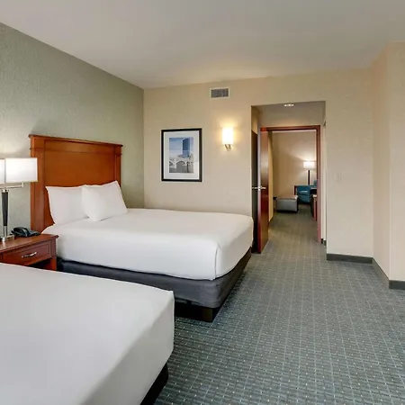 Drury Inn & Suites Grand Rapids-3