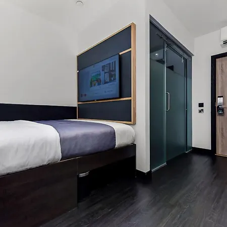 The Z Hotel Strand-2