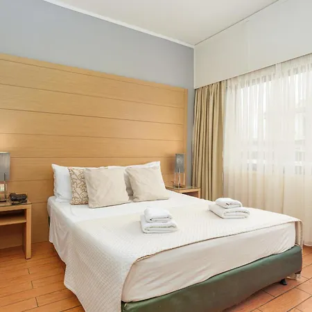 Parnon Hotel-2