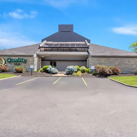 Quality Inn Middleburg Heights Near Cleveland Airport-2