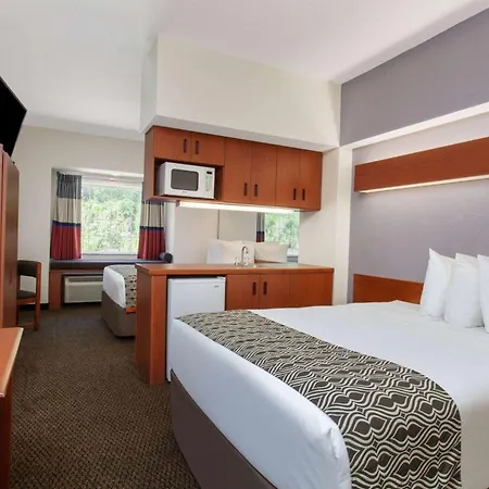Microtel Inn And Suites By Wyndham - Lady Lake/ The Villages-2