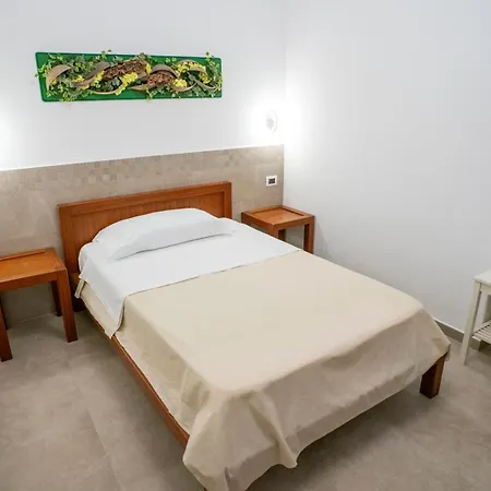Petit Hotel-3