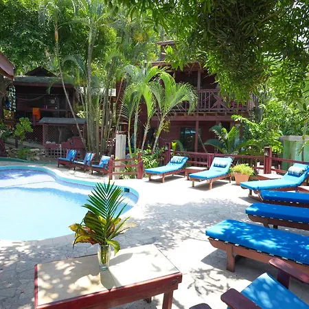 West Bay Lodge And Spa-3