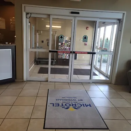 Microtel Inn & Suites By Wyndham Marietta-3