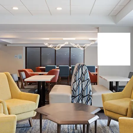 Holiday Inn Express & Suites Cincinnati Riverfront By Ihg-3