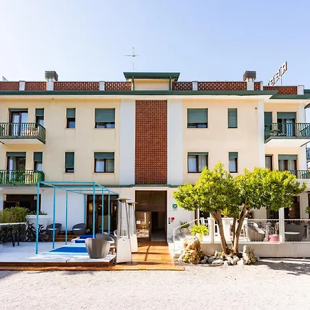 Hotel Regina-2