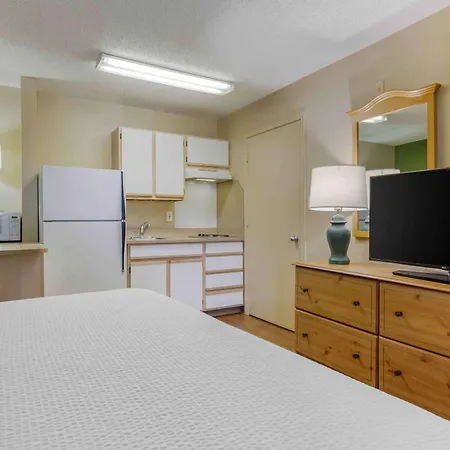 Extended Stay America Select Suites - Denver - Cherry Creek-3