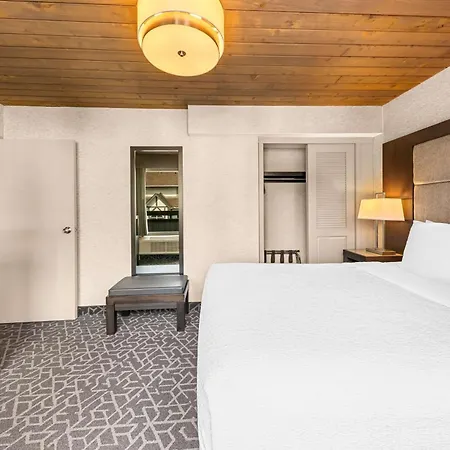 Best Western Plus Banff International Lodge-2