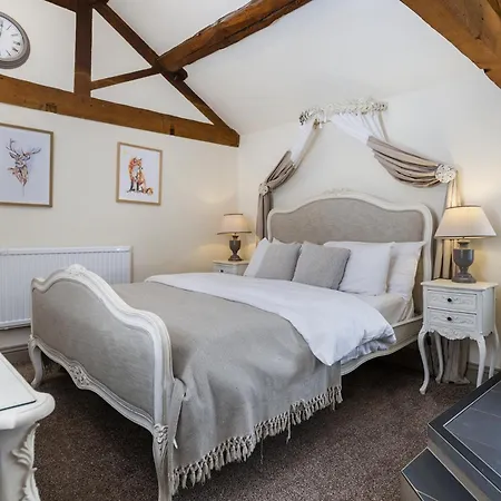 The Fleece Inn-3