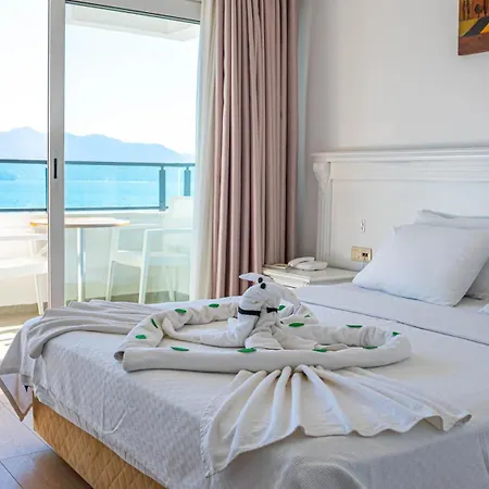 Honeymoon Beach Otel-3