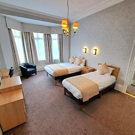 Prince Of Wales Hotel-2