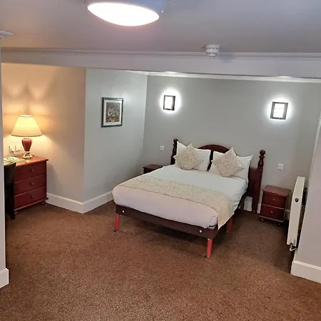 Prince Of Wales Hotel-3