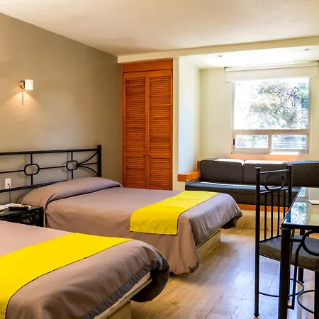 Hotel Arboledas Expo-3