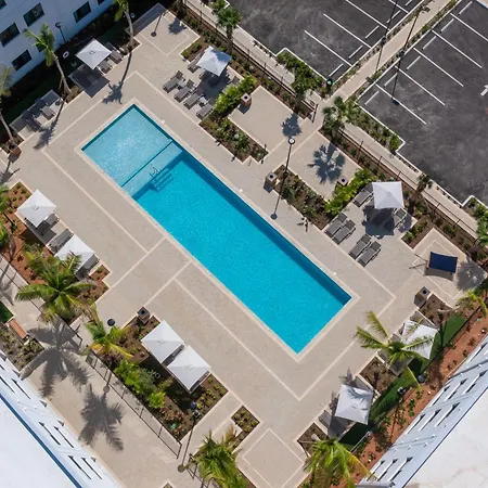 Governors Village - 1,2,3 & 4 Bedroom Apartments On Seven Mile Beach Corridor-3