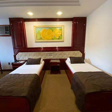 Maxim Plaza Hotel-3