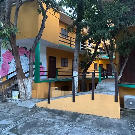 Hotel Posada Playa Manzanillo-2