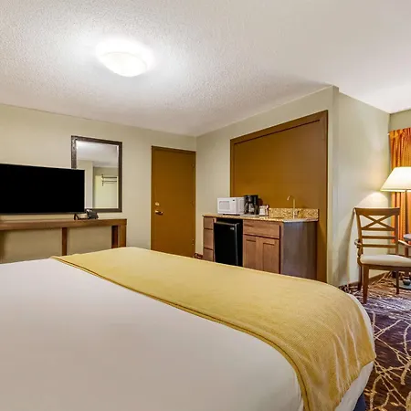 Super 8 By Wyndham Lake George/Downtown-2