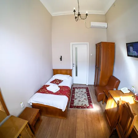Hotel Transilvania-2
