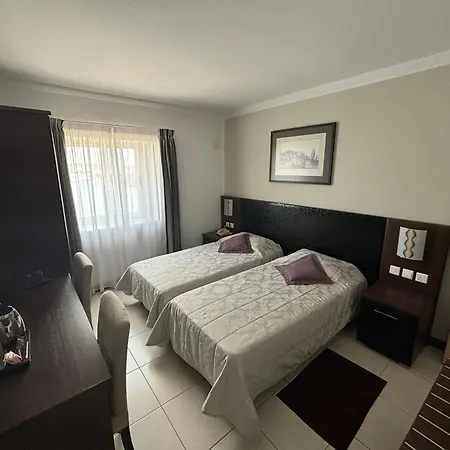 Grand Harbour Hotel-3