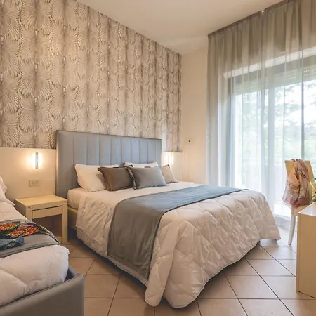 Hotel Athena-3