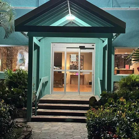 Lindbergh Bay Hotel-3
