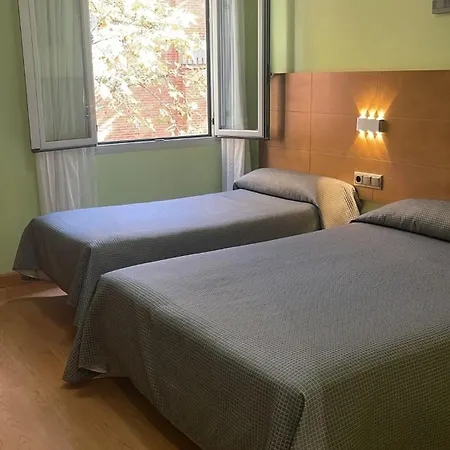 Hotel 4C Puerta Europa-2