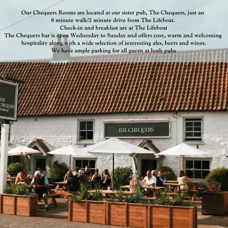 The Lifeboat Inn-3