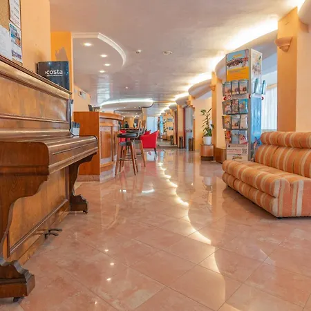 Hotel Nobel-3