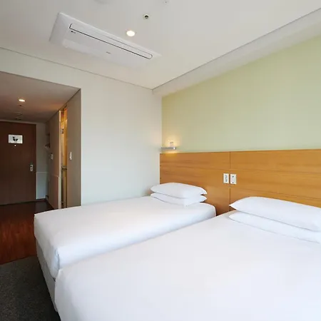 Nine Tree By Parnas Seoul Myeongdong 1-2