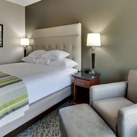 Drury Inn & Suites Cleveland Beachwood-2
