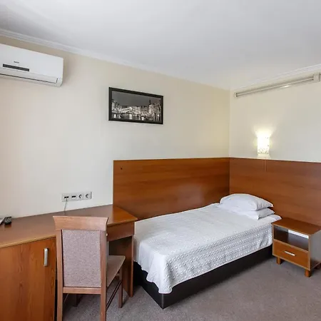 Dnepropetrovsk Hotel-2