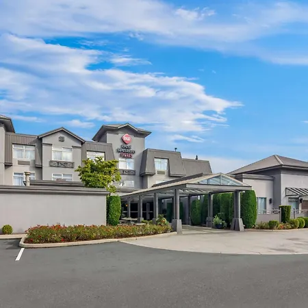 Best Western Plus Pitt Meadows Inn & Suites-2