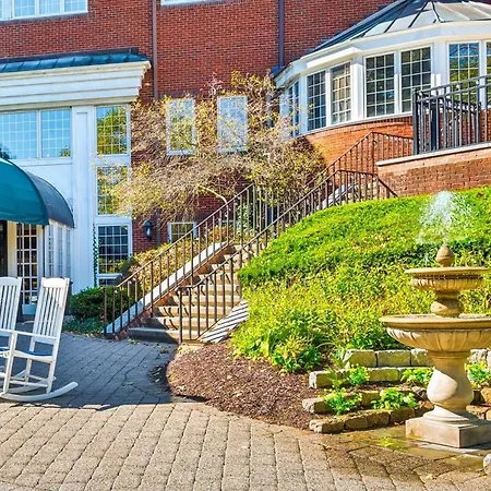 The Simsbury Inn-2