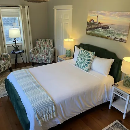 White Sails Inn-3