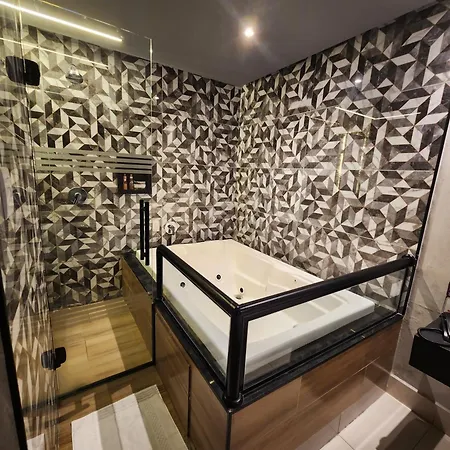 Motel Só Love 3-3